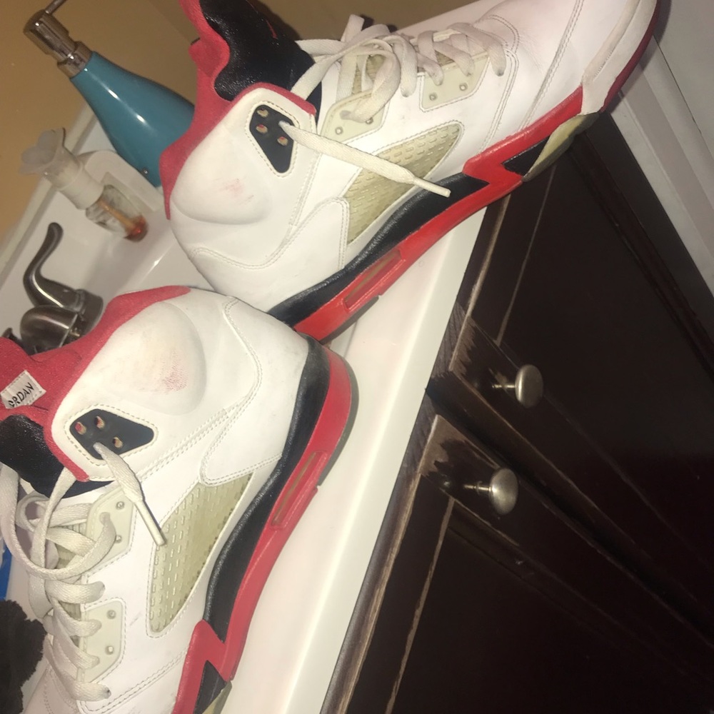 Air Jordan “🔥” Red Retro V (5) - Picture 5 of 5